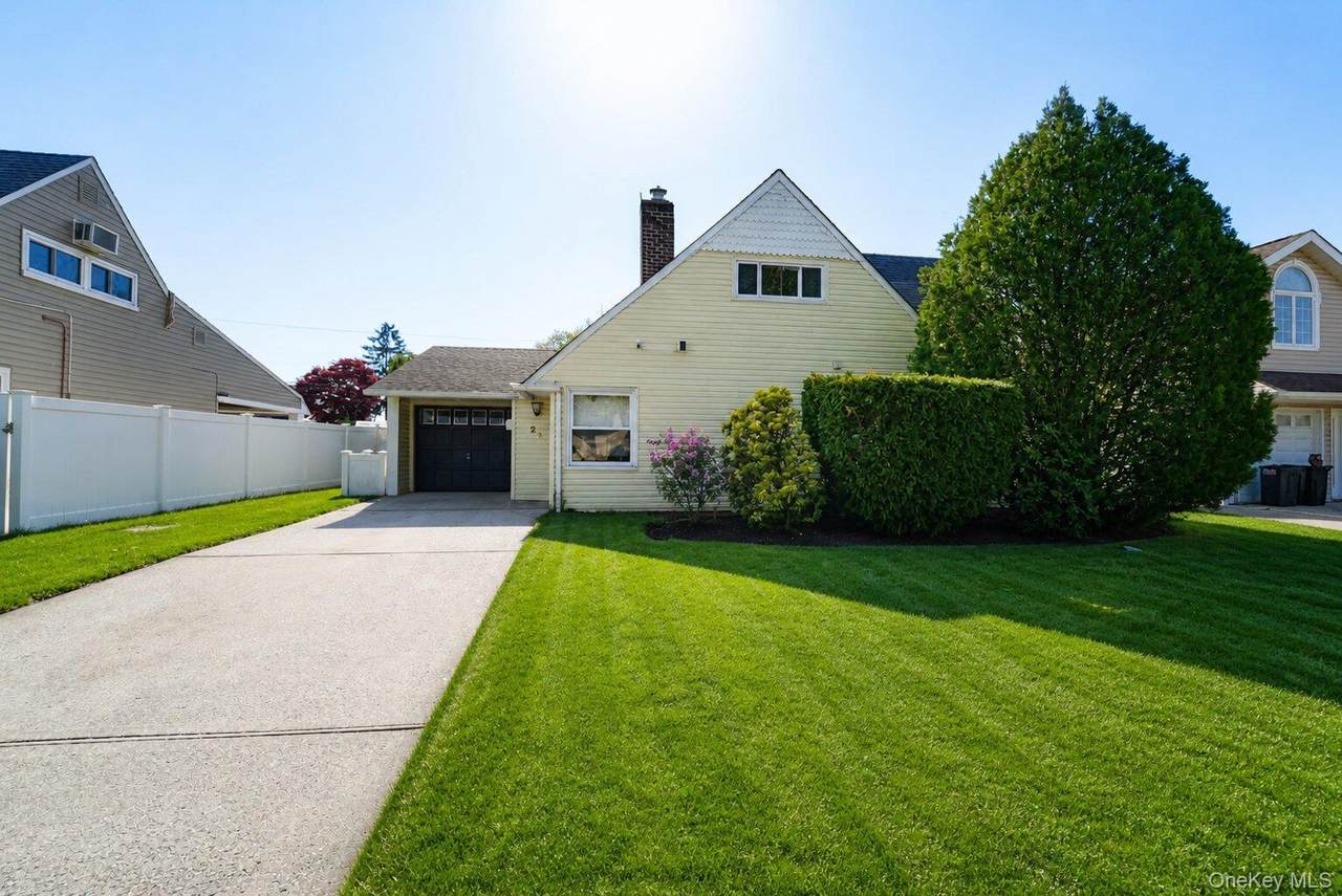 23 Wildwood Lane - Photo 1