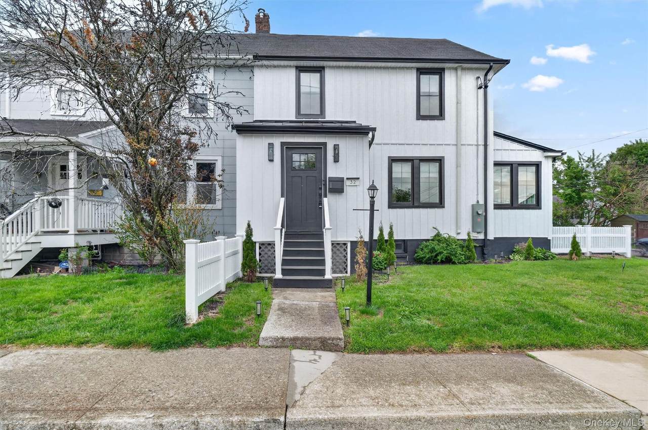 32 Dutchess Terrace - Photo 1