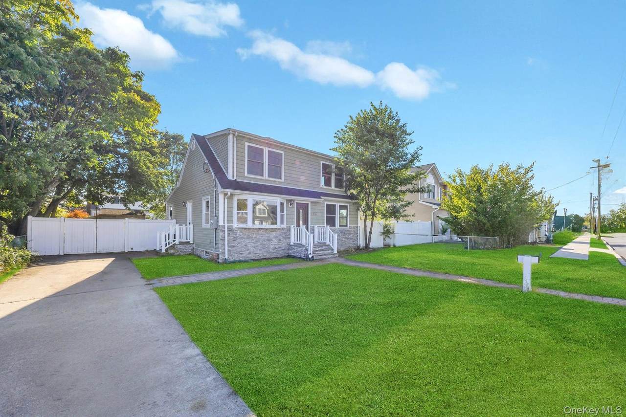 259 35th Street - Photo 1