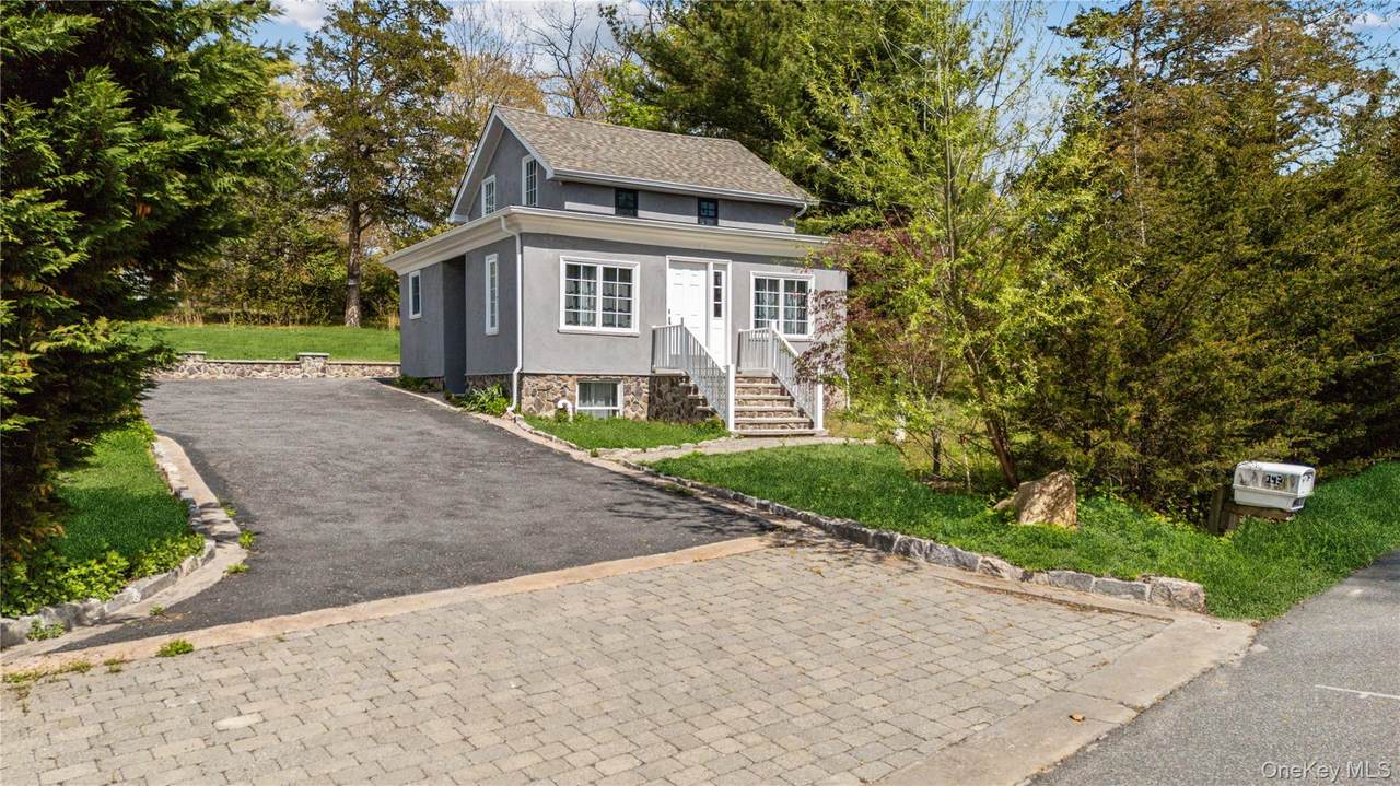 143 Rocky Point Landing Road - Photo 1