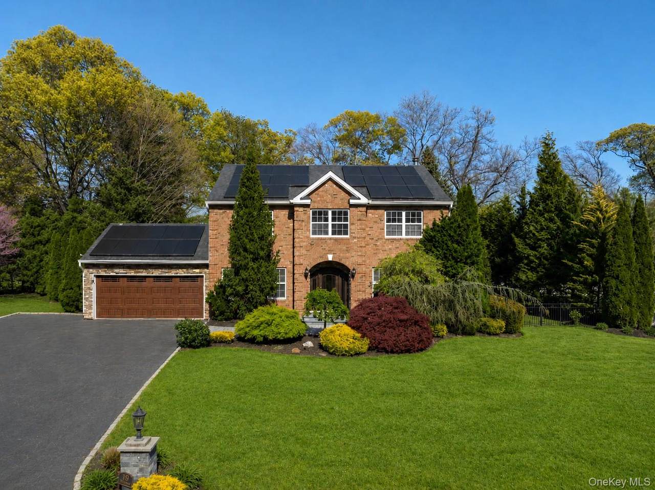 19 Hamilton Place - Photo 1