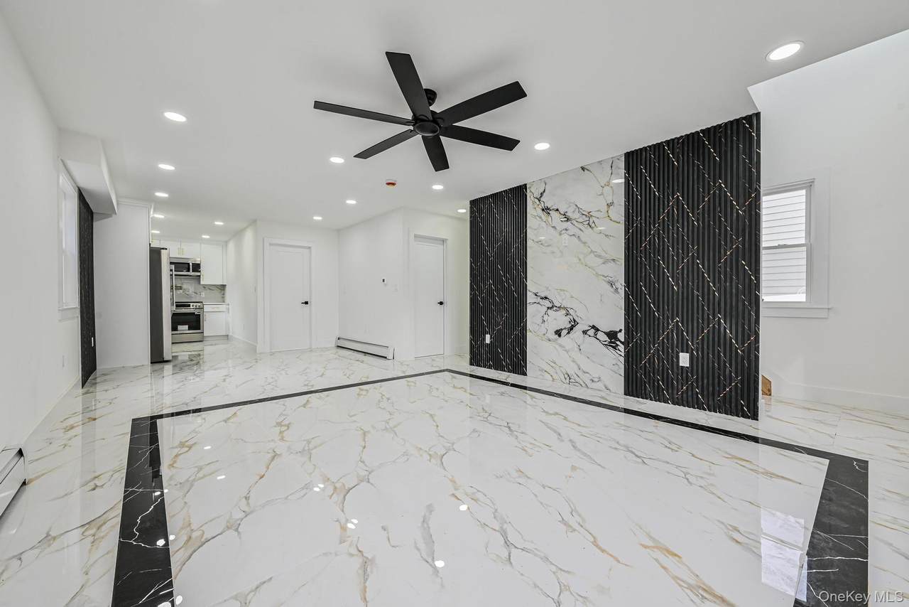 44 Catherine Avenue - Photo 1