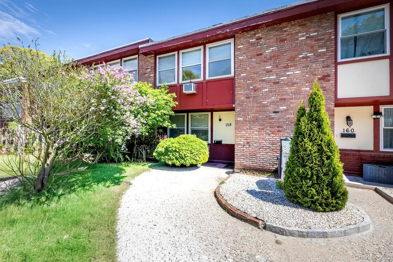 158 Rolling Way - Photo 1