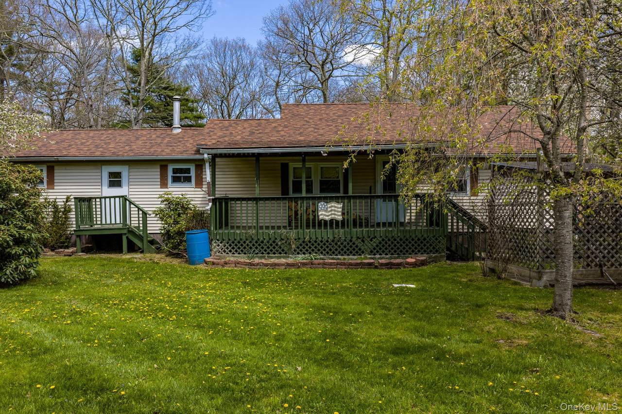 88 Peenpack Trail - Photo 1