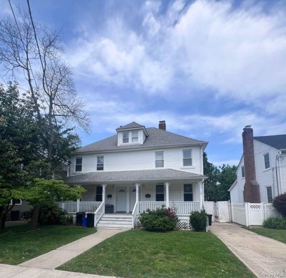 23-25 Lincoln Street - Photo 1