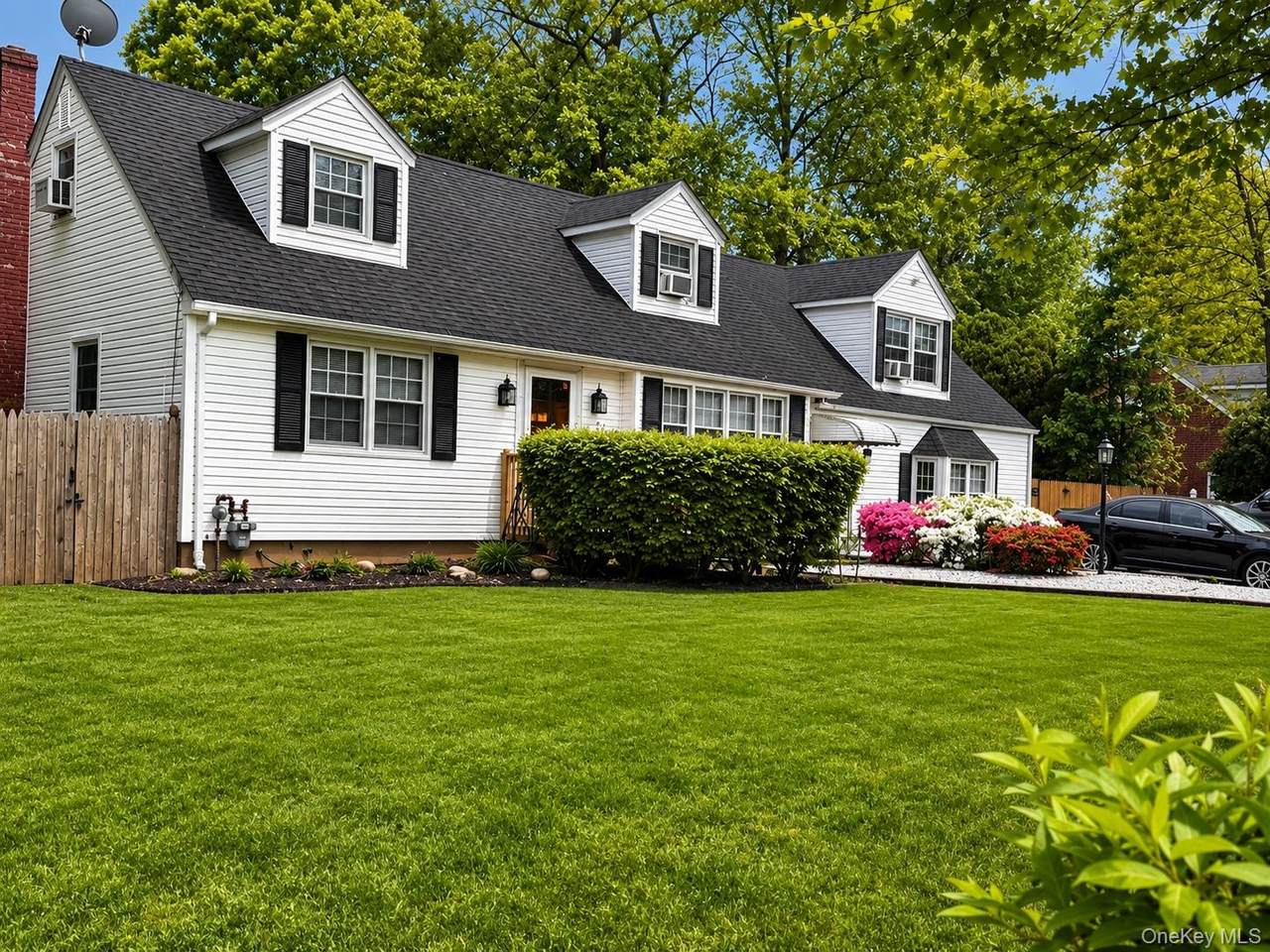 61 Hall Avenue - Photo 1