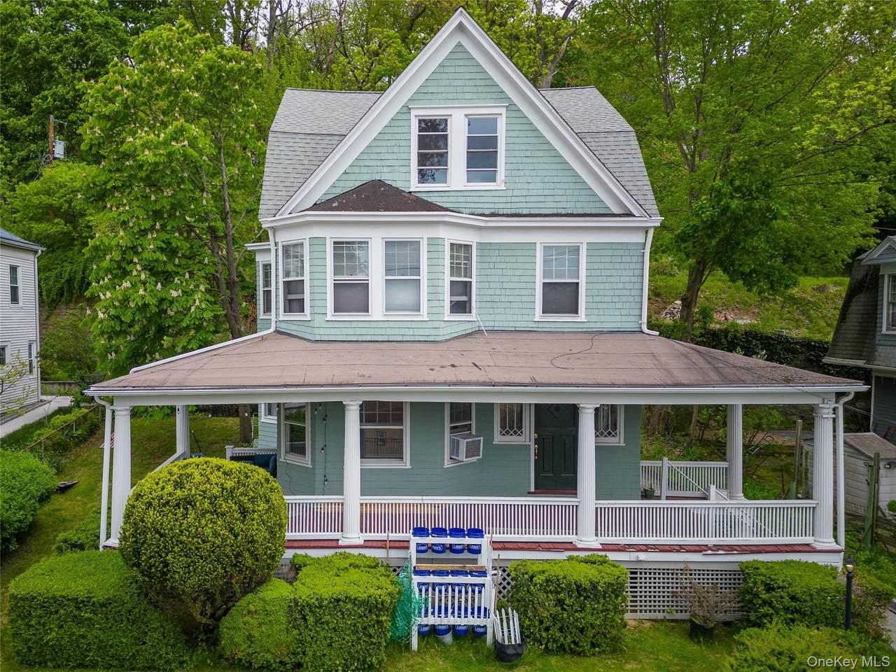 102 Broadway - Photo 1