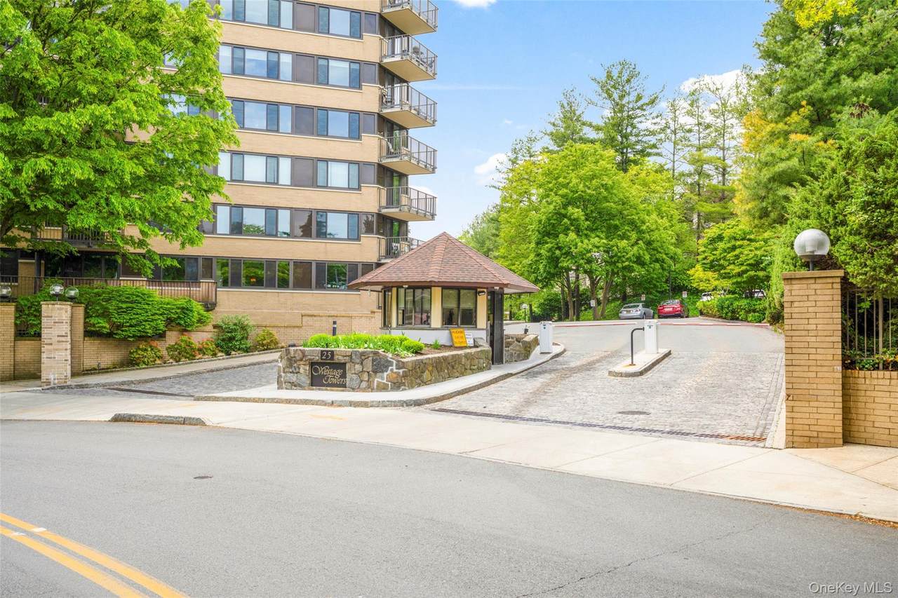 25 Rockledge Avenue - Photo 1