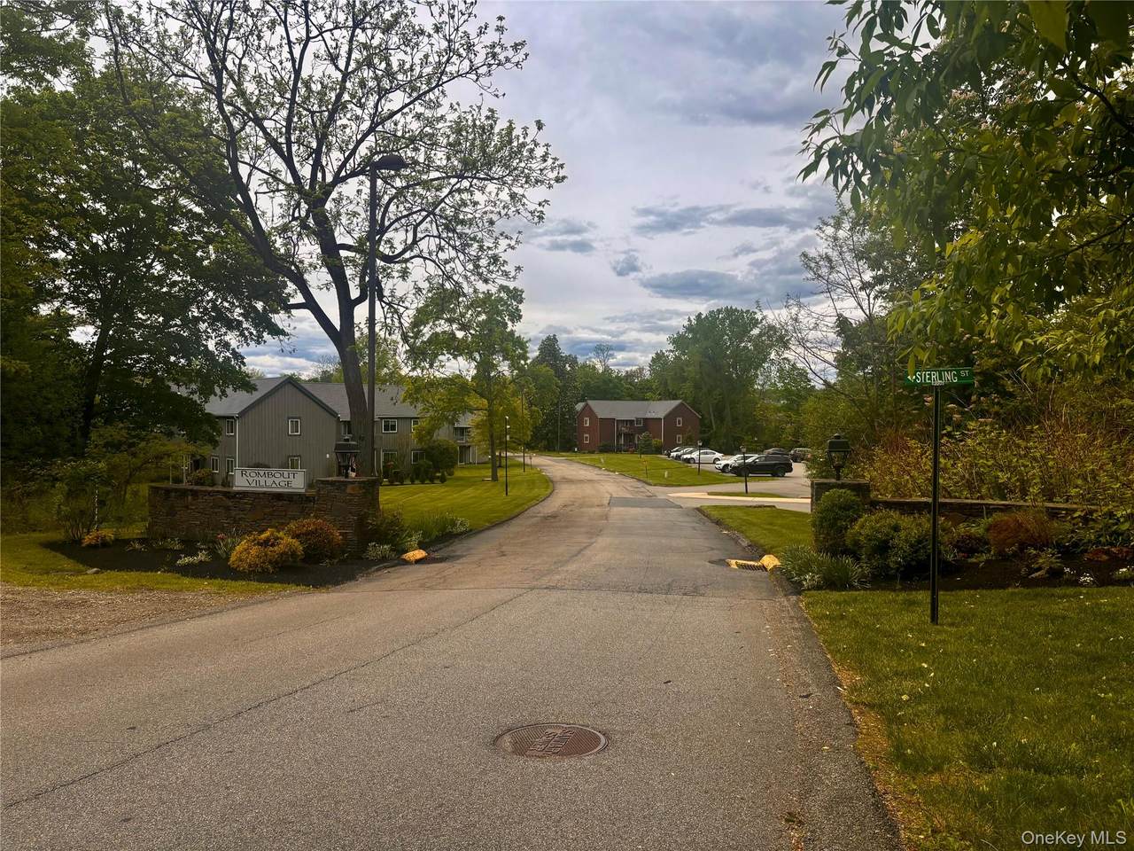 113 Sterling Street - Photo 1
