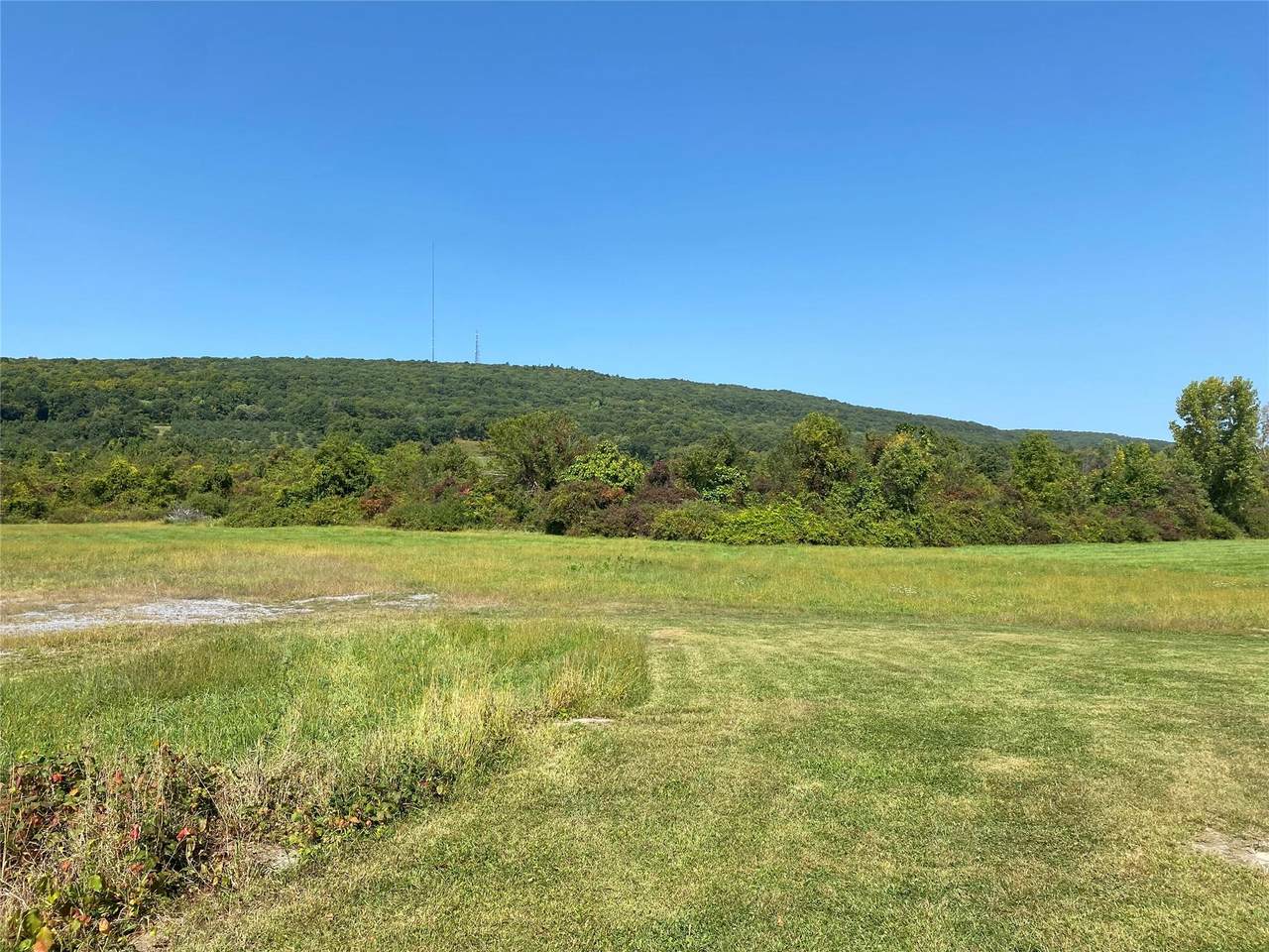 243 Vineyard Avenue - Photo 1