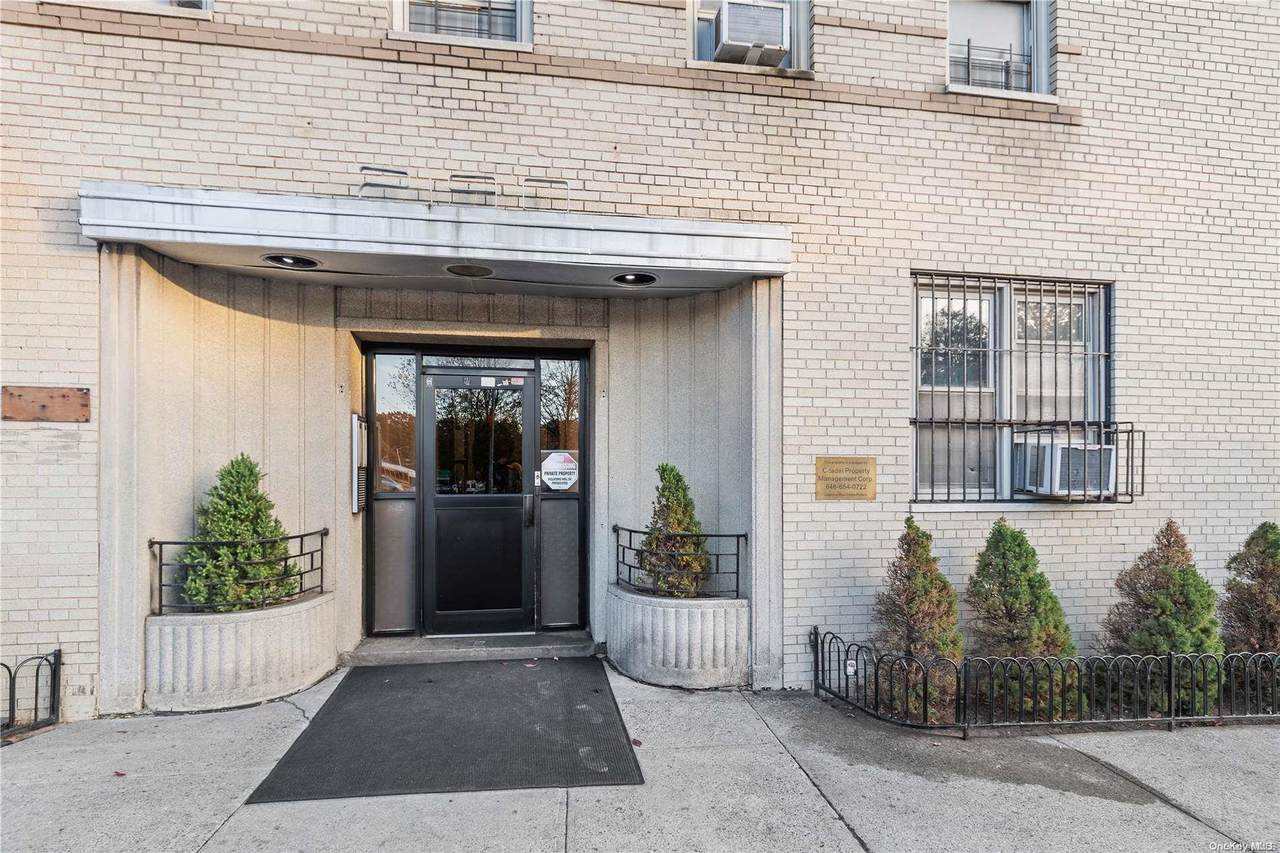 2190 Boston Road - Photo 1