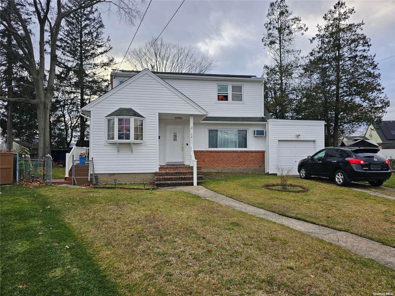 14 Patricia Court - Photo 1
