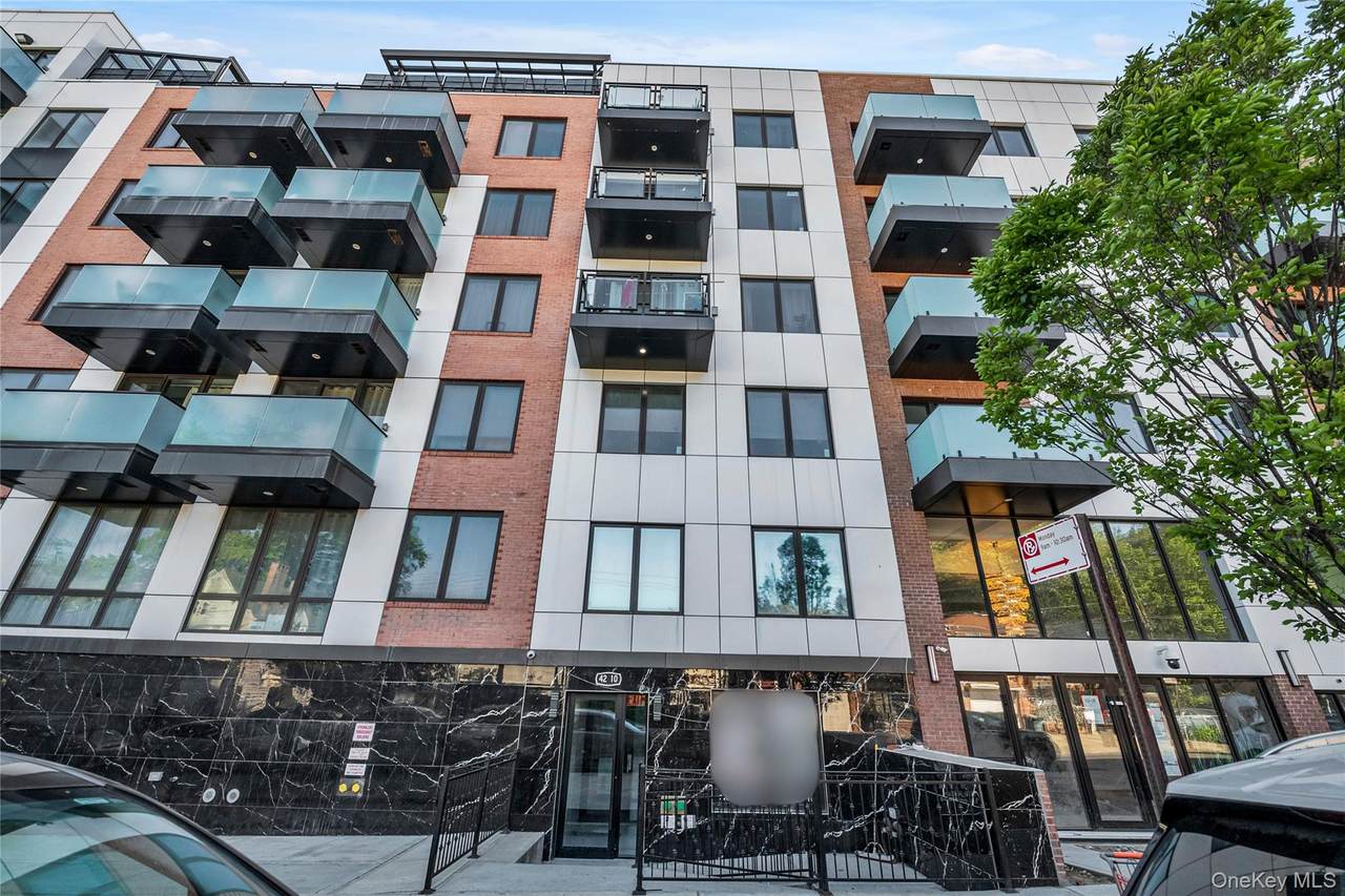 4210 147th Street - Photo 1