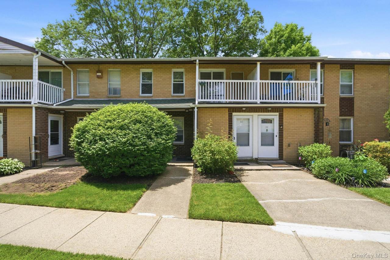 10 Artist Lake Drive - Photo 1