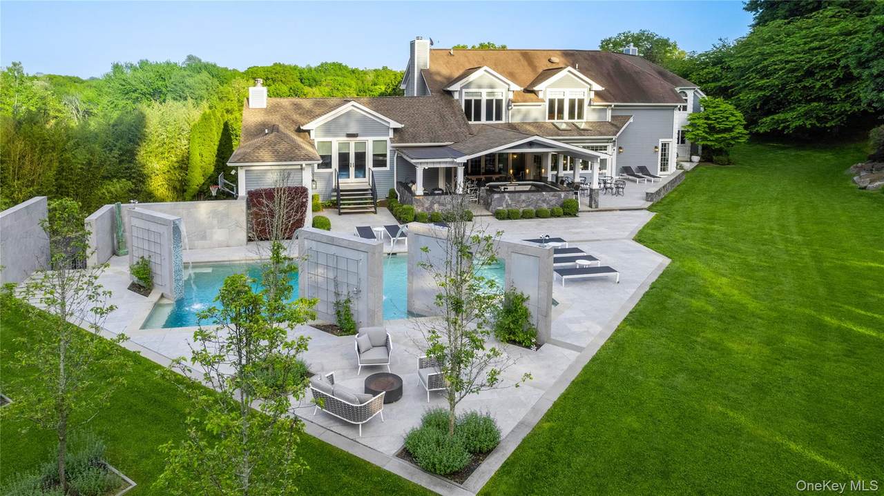 23 Pheasant Drive - Photo 1