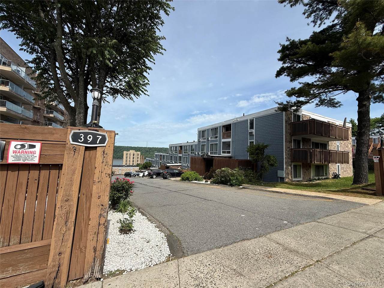 397 Broadway - Photo 1
