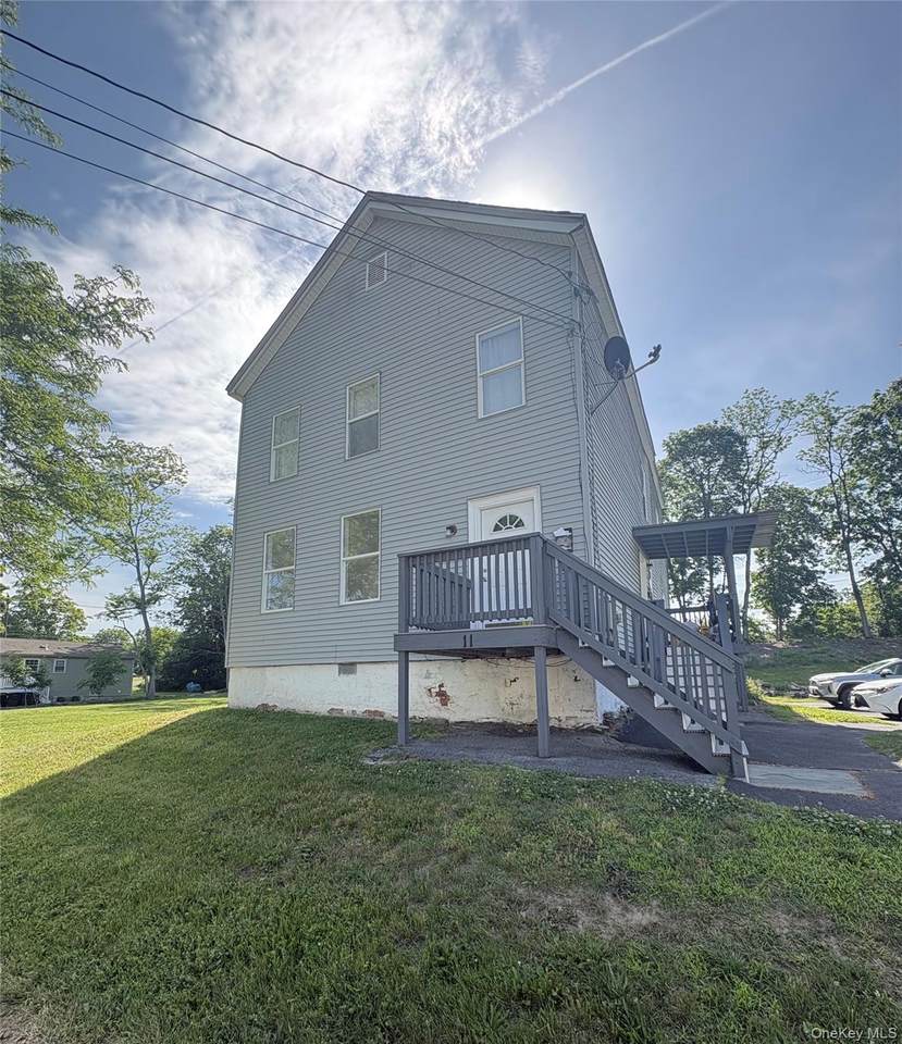 11 Fallkill Avenue - Photo 1