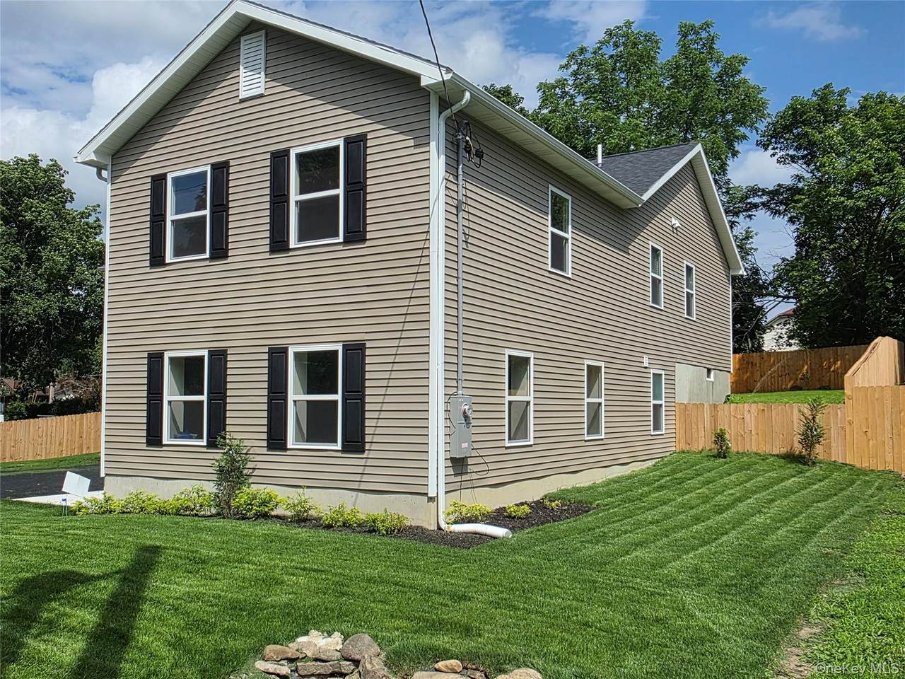 https://bt-photos.global.ssl.fastly.net/wpmls/1280_boomver_2_1008537-1.jpg