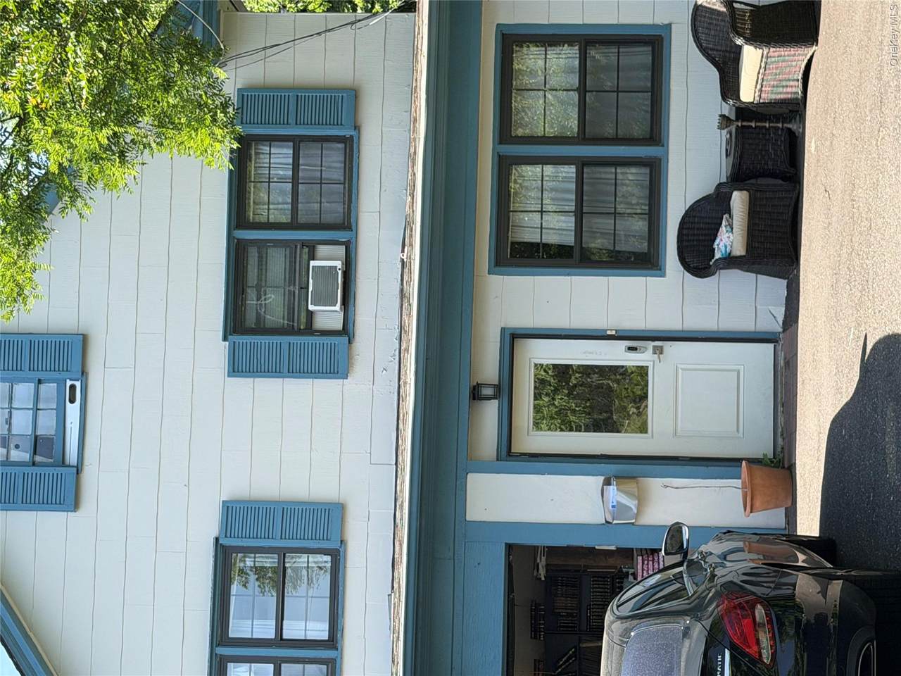9 Fairview Avenue - Photo 1