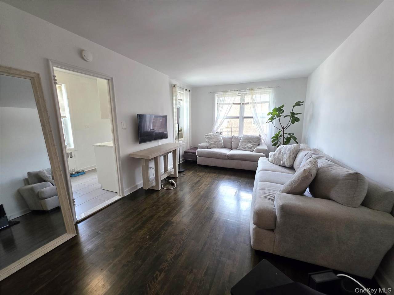 33-15 81st Street - Photo 1