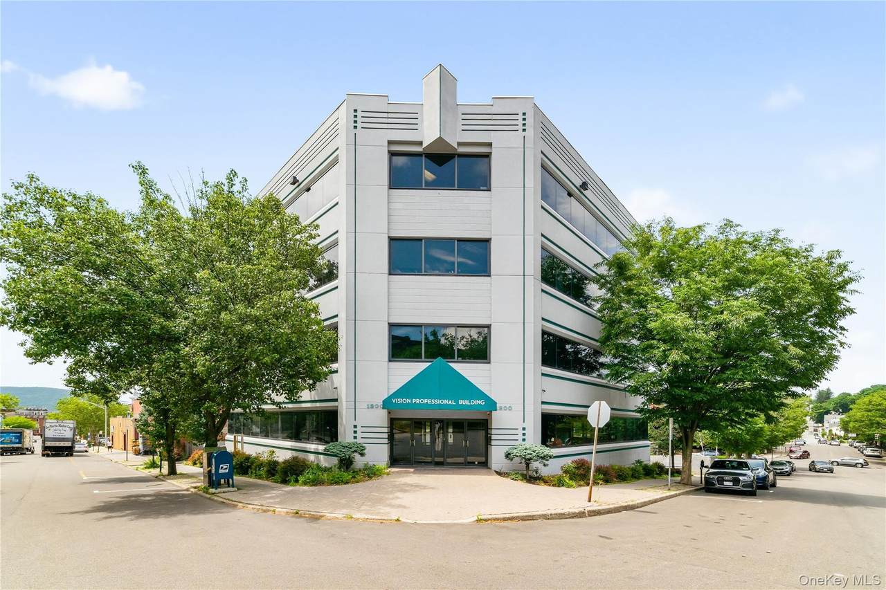 1200 Brown Street - Photo 1