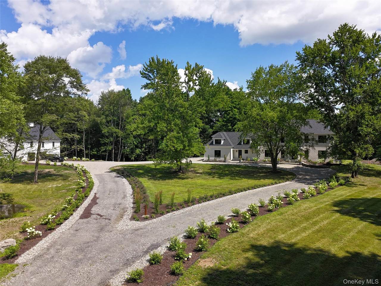 296-302 Stanford Road - Photo 1