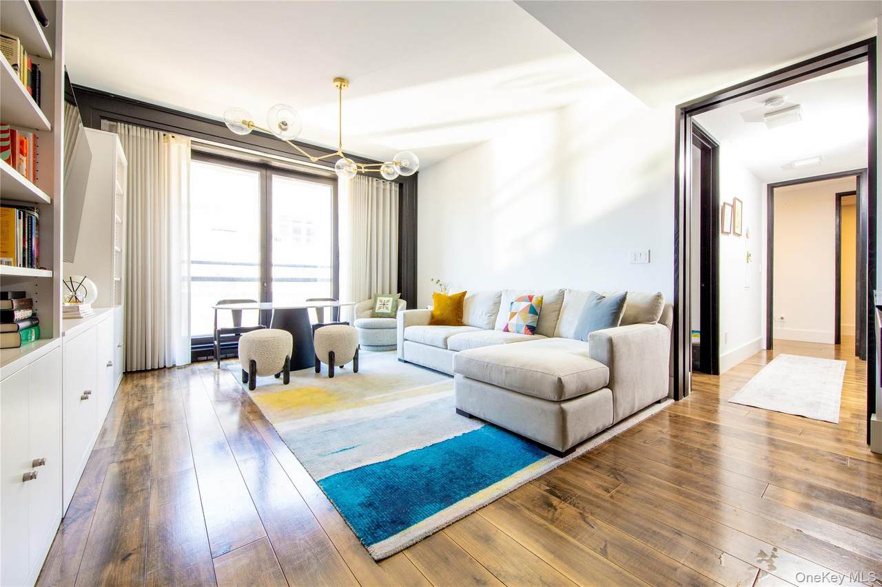 155 West 18th Street 18th Avenue - Photo 1
