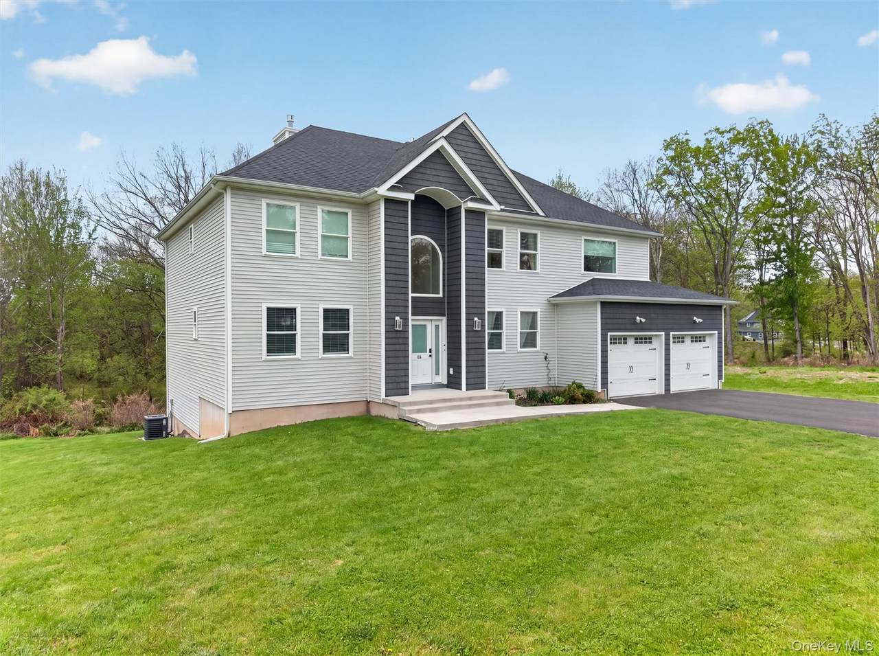 66 Pin Oak Drive - Photo 1