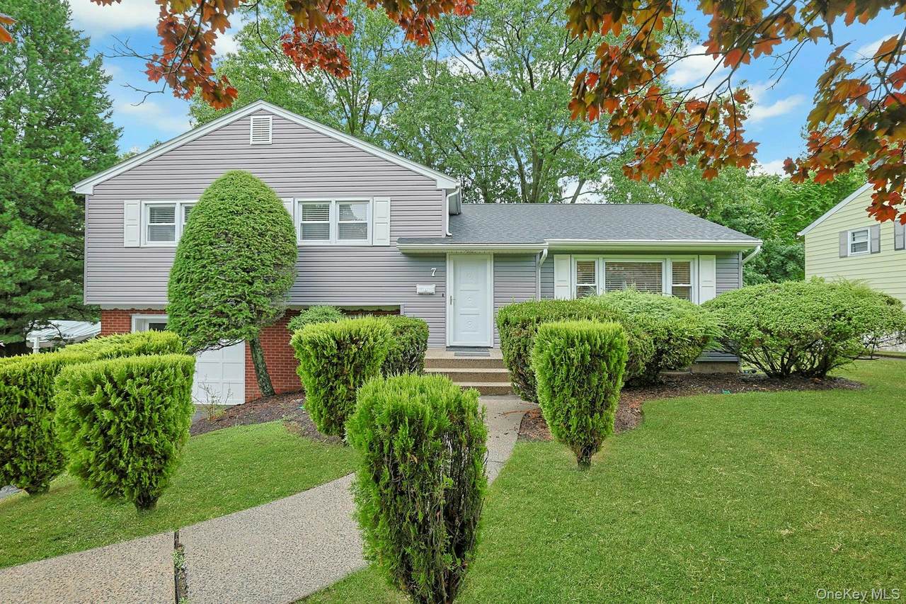 7 Stewart Place - Photo 1