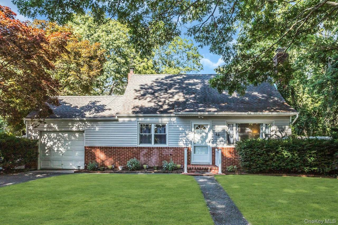 23 Lambert Avenue - Photo 1
