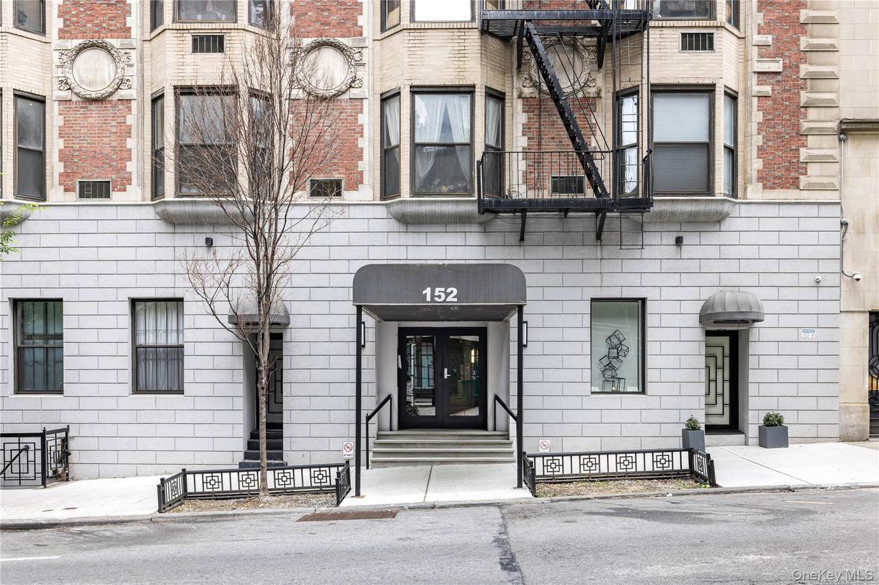 152 35th Street - Photo 1