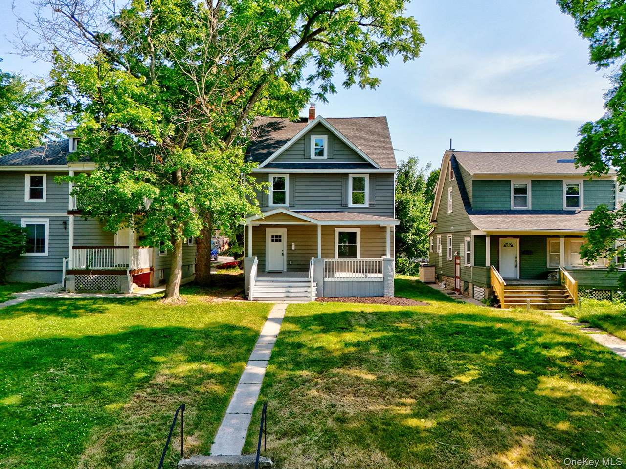 15 Eastman Terrace - Photo 1