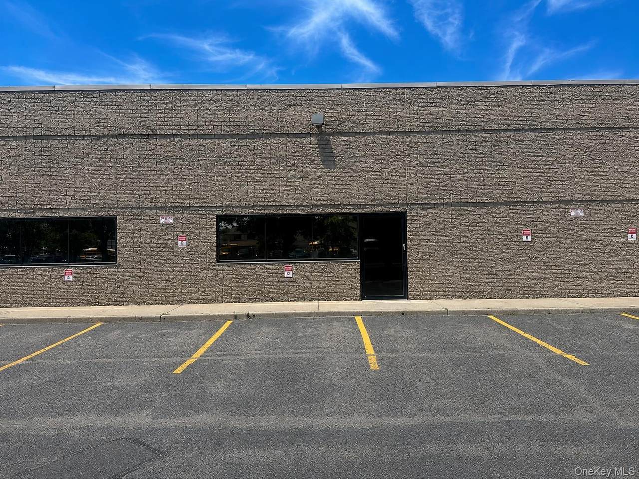 91B Moffitt Boulevard - Photo 1