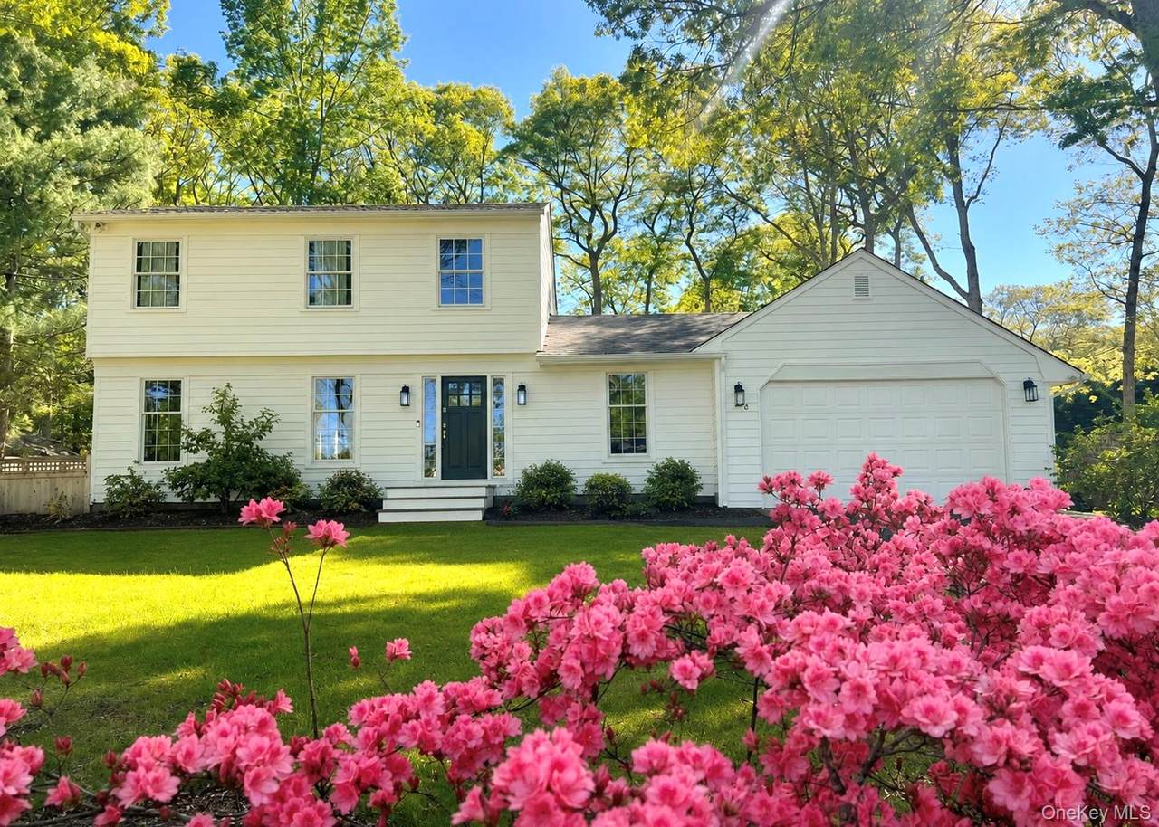 610 Eastwood Drive - Photo 1