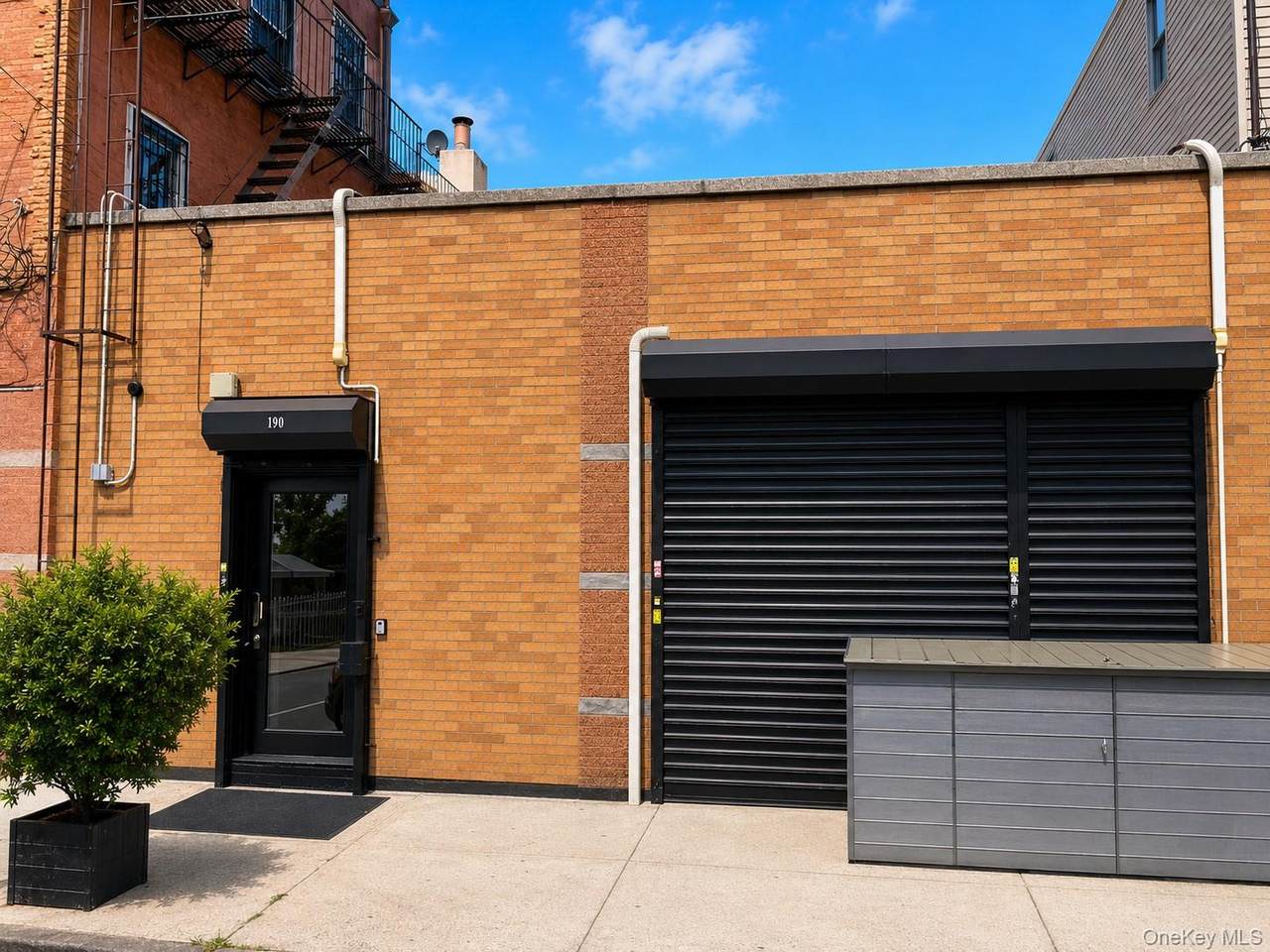 190 Milford Street - Photo 1