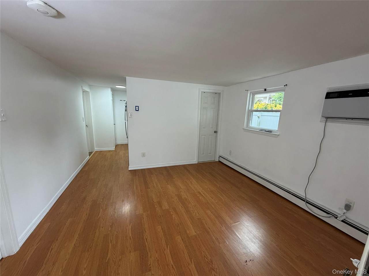 1390 America Avenue - Photo 1