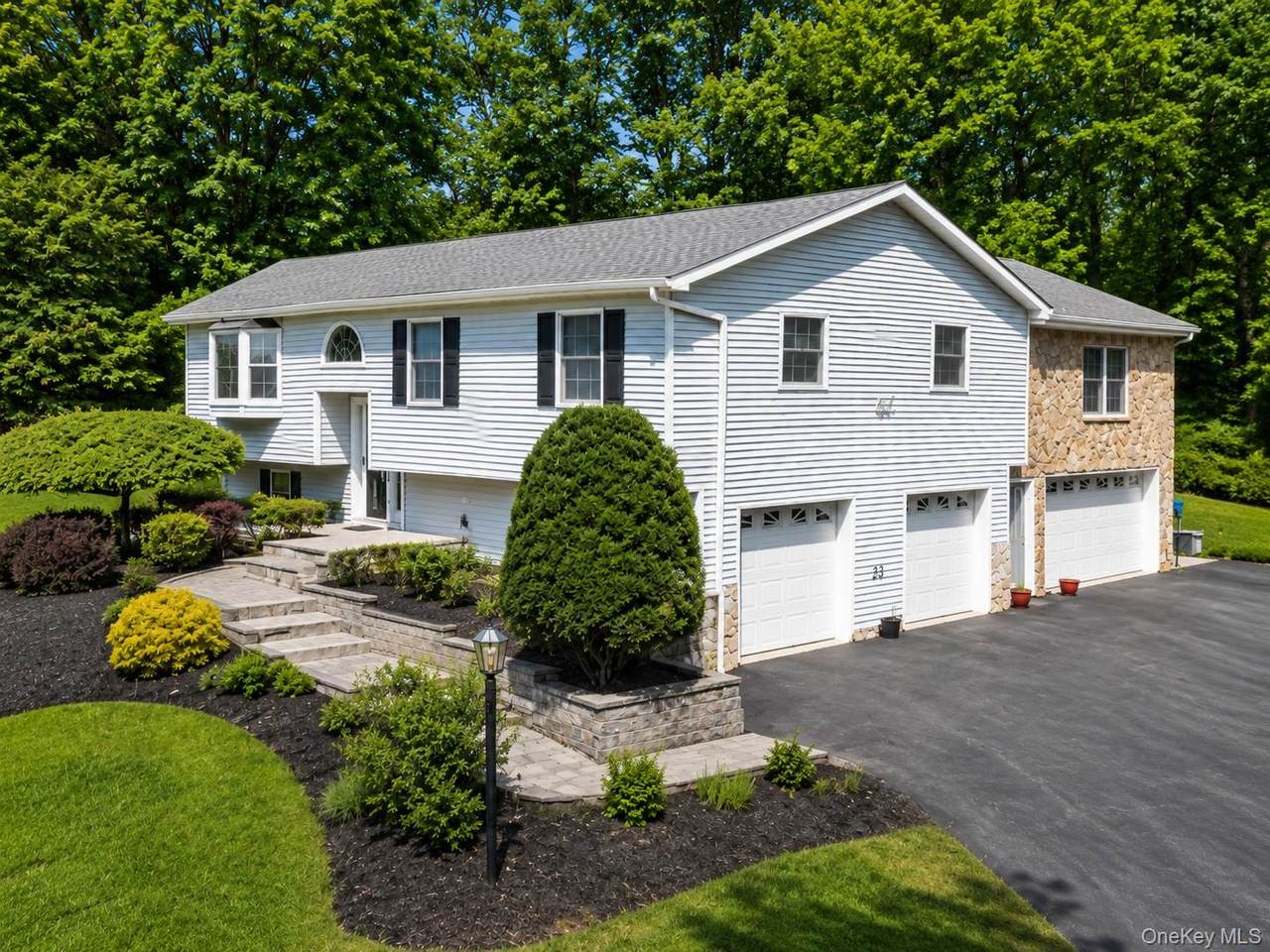 25 Cocoa Lane - Photo 1