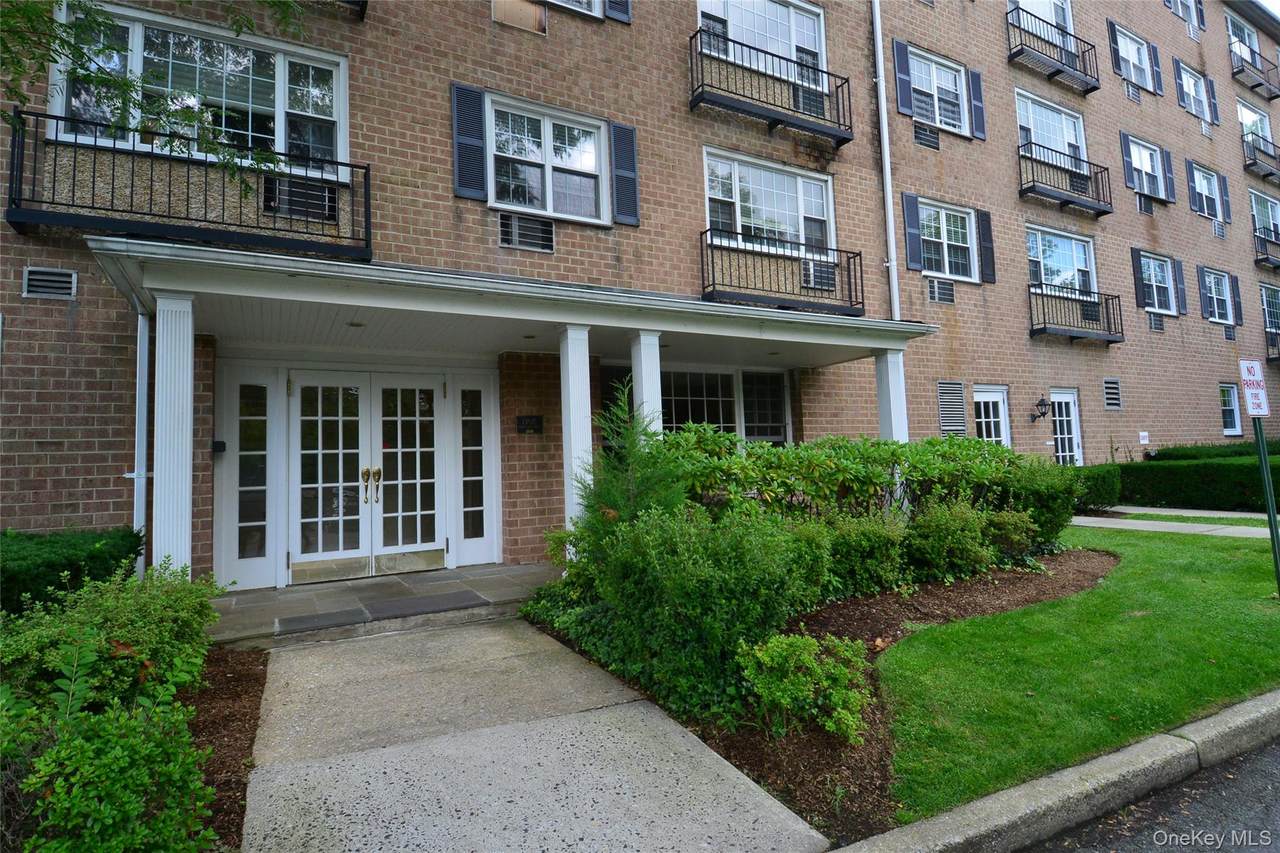 1 Consulate Drive - Photo 1