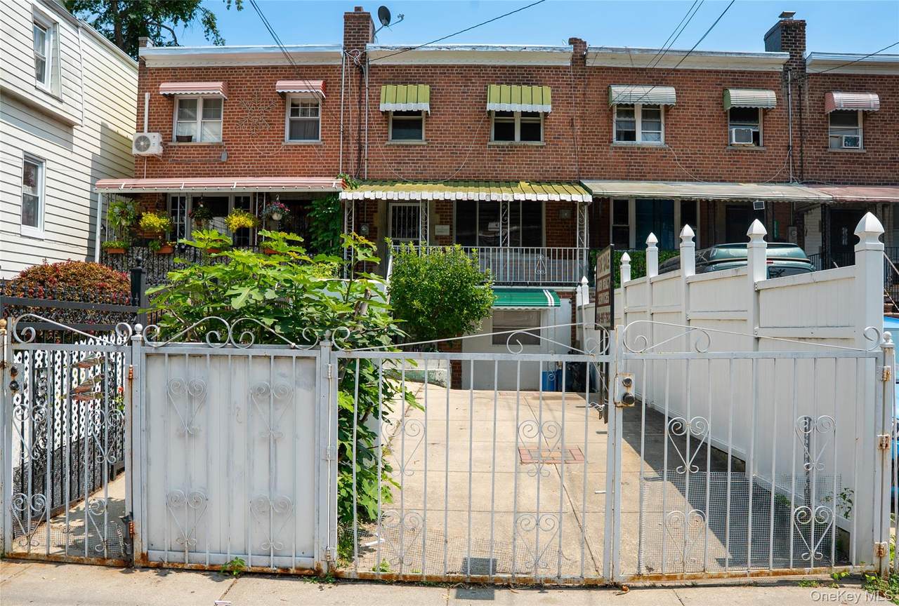 3830 Barnes Avenue - Photo 1