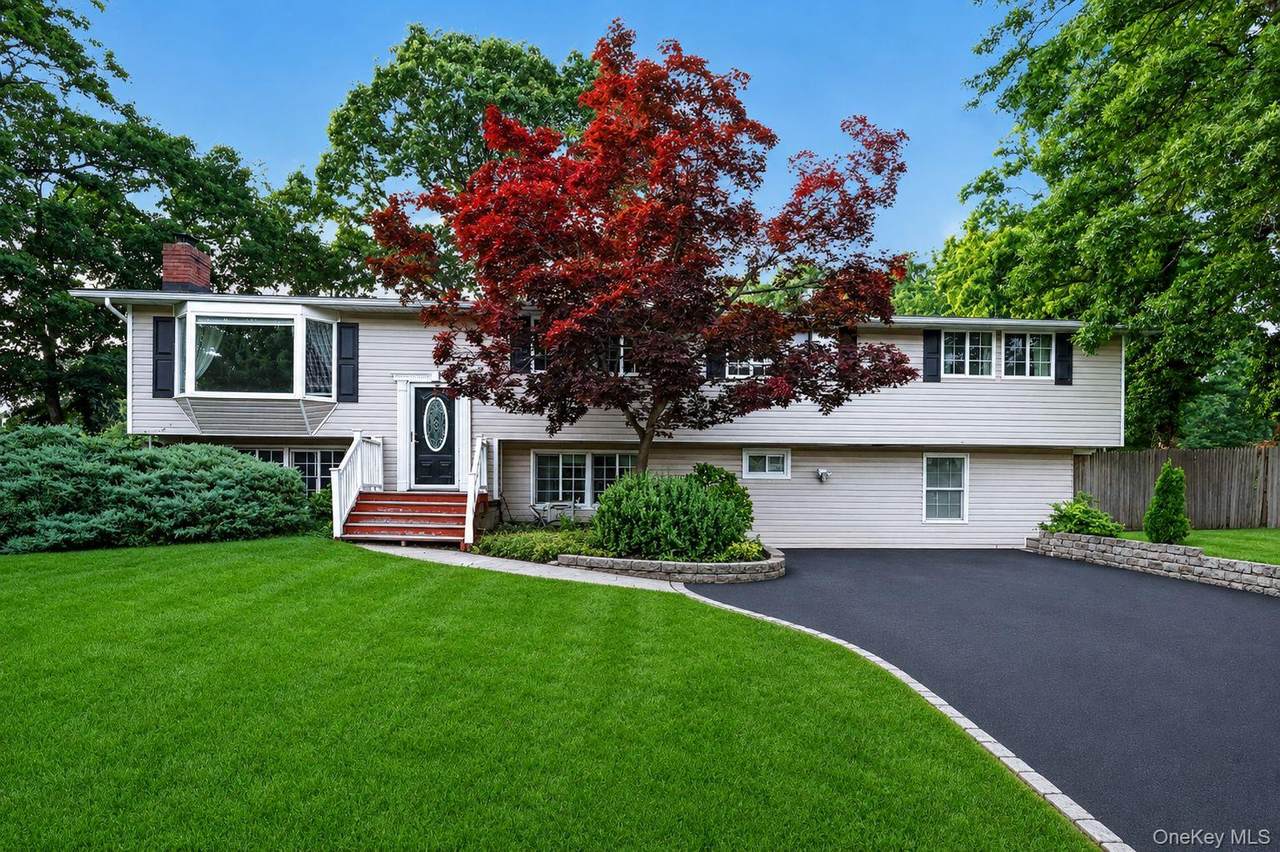14 Branch Lane - Photo 1