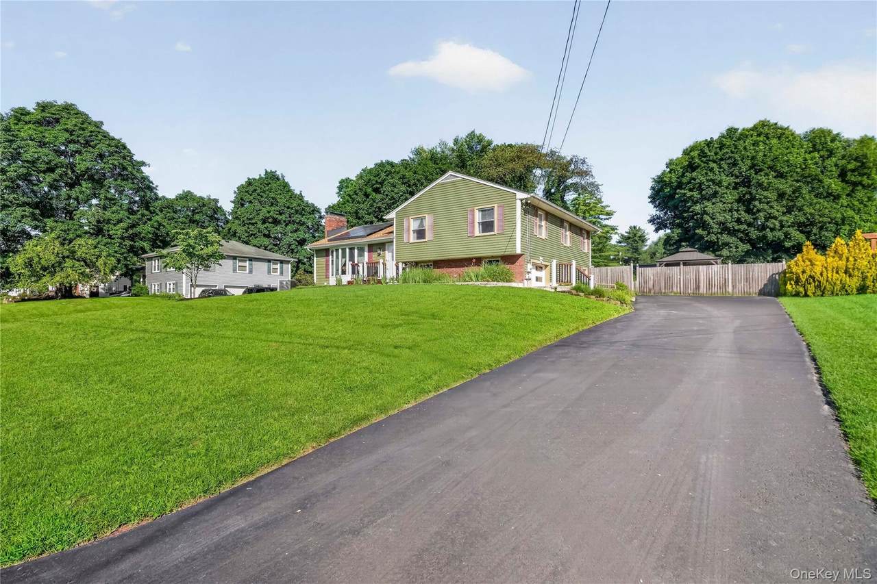 17 Jackson Drive - Photo 1