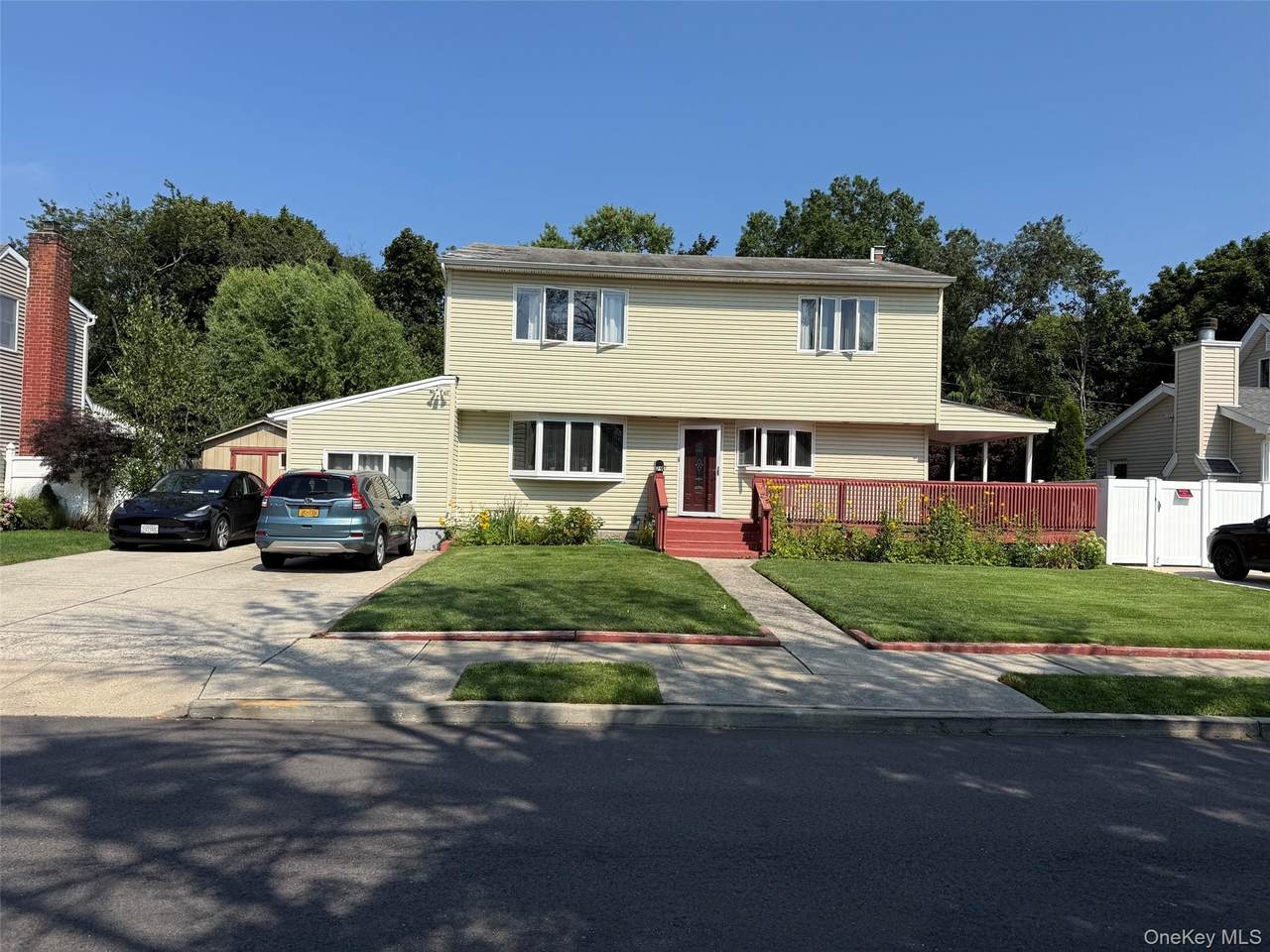 79 Elizabeth Drive - Photo 1