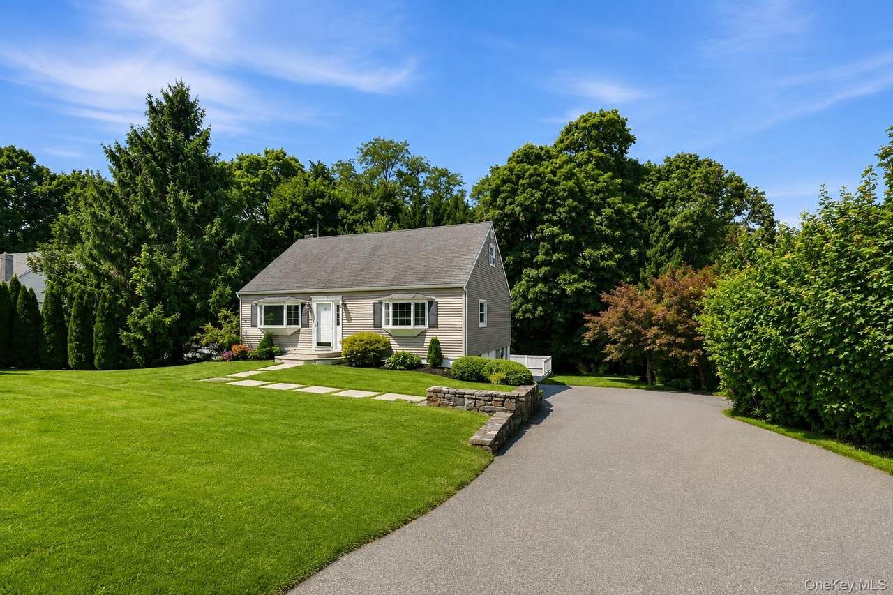 2723 Windmill Drive - Photo 1