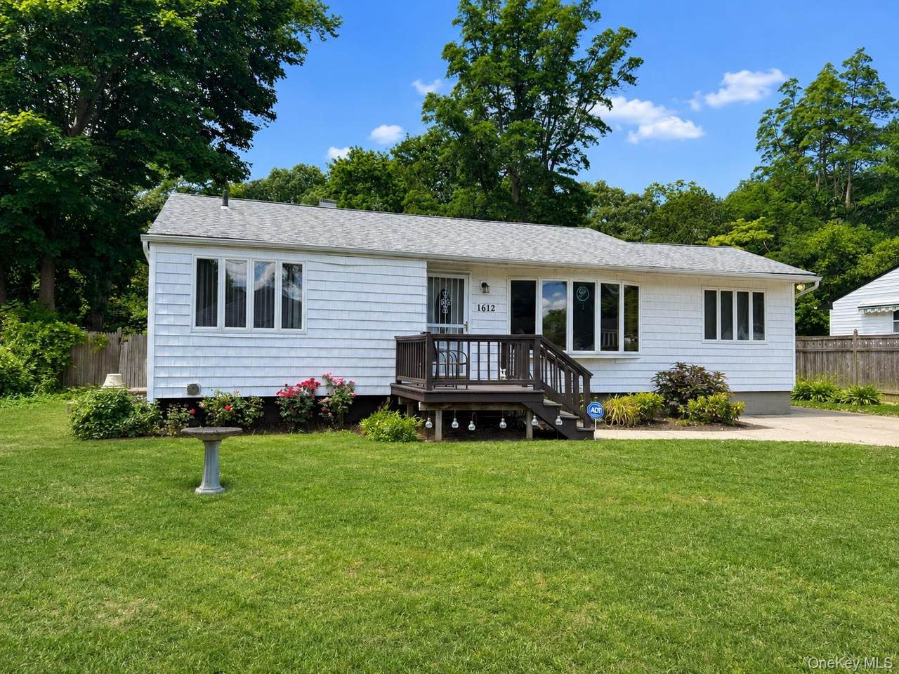 1612 Gardiner Drive - Photo 1