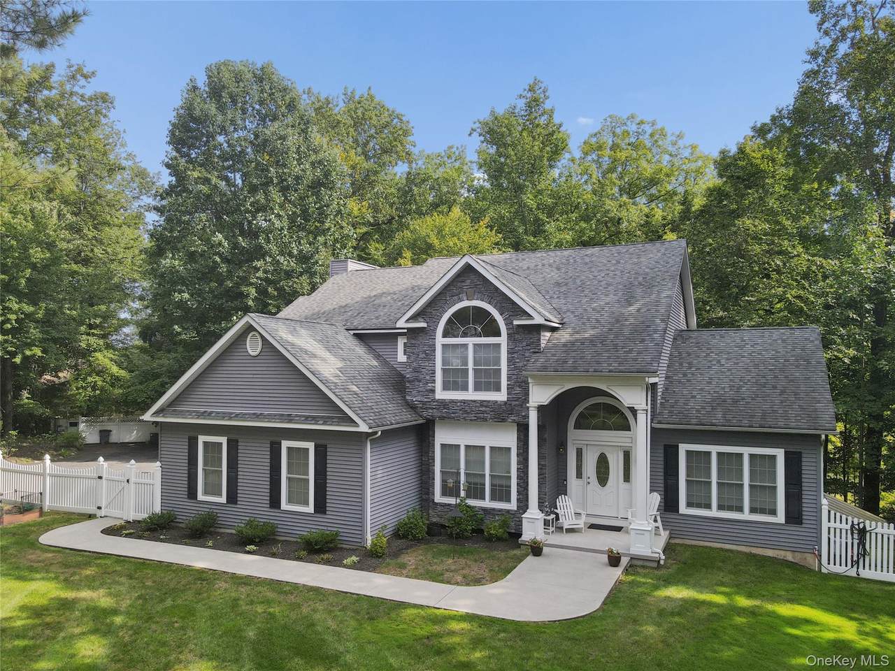 220 Little Tor Road - Photo 1