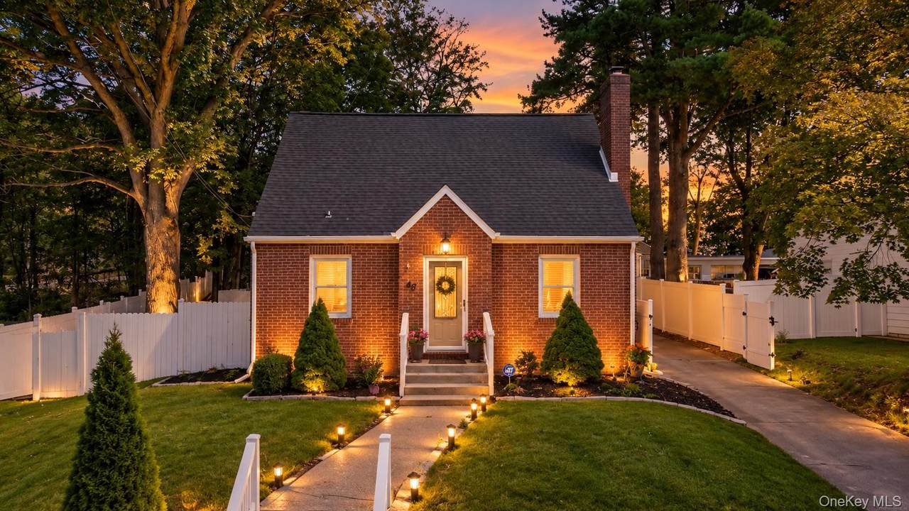 42 Streit Avenue - Photo 1