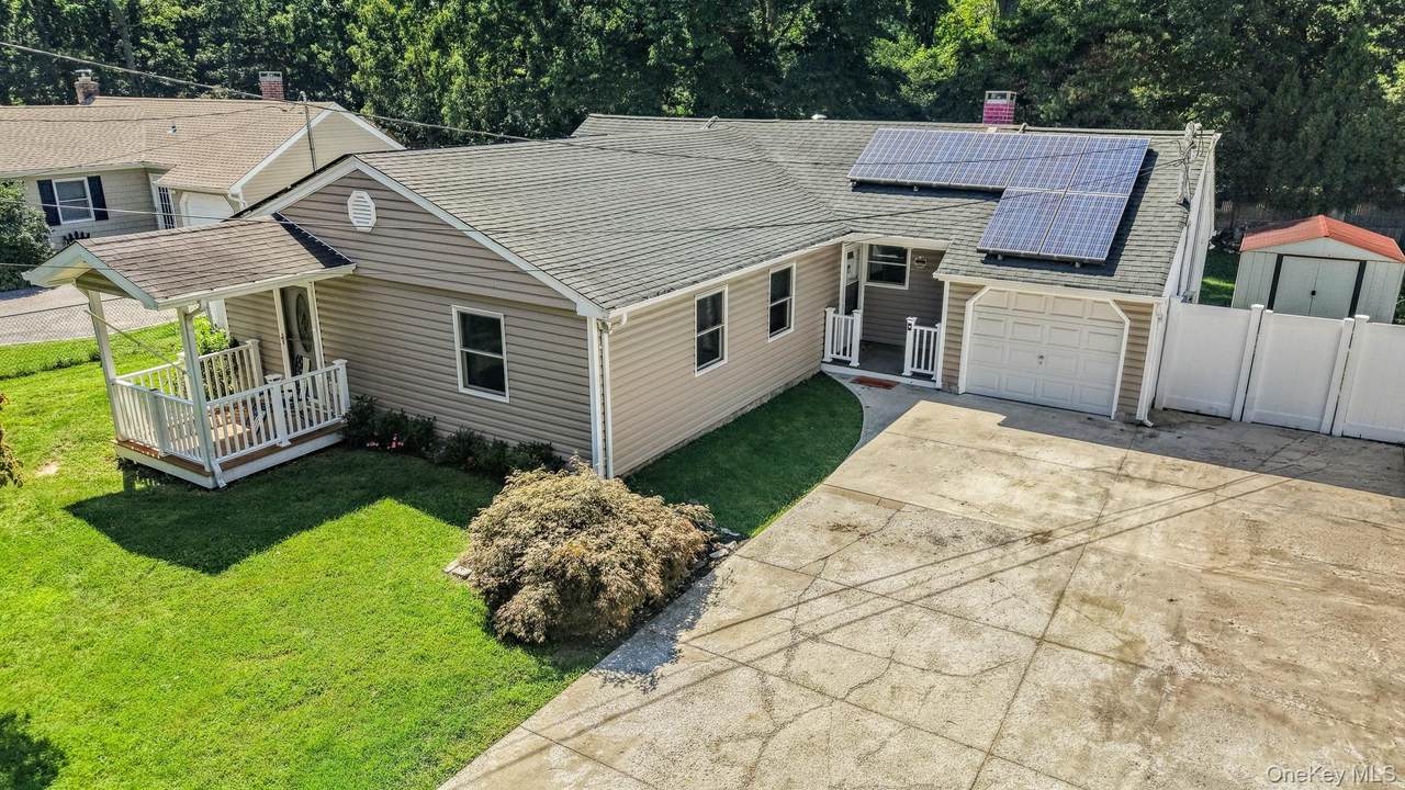 469 Carnation Drive - Photo 1