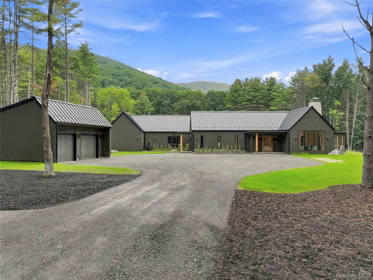 1003 Coldbrook Road - Photo 1