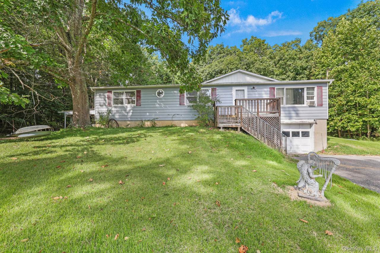 894 Wallkill Avenue - Photo 1