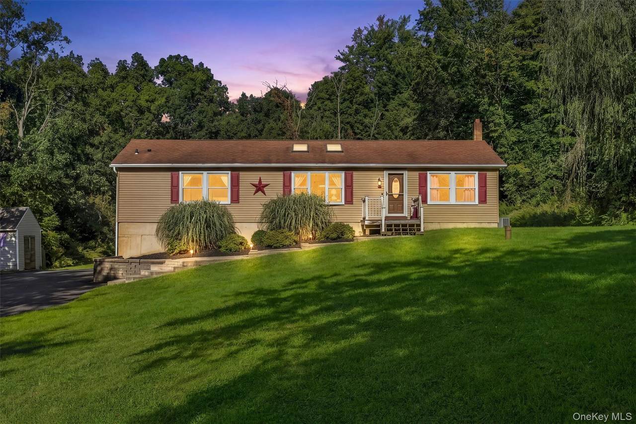 97 Heselton Drive - Photo 1